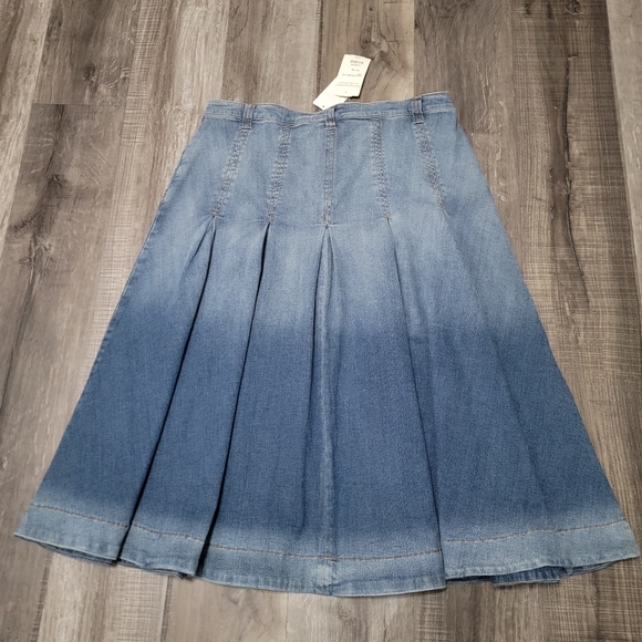 Soft Surroundings Denim Pleated Skirt - Picture 2 of 9
